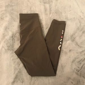 Lululemon aligns NWOT